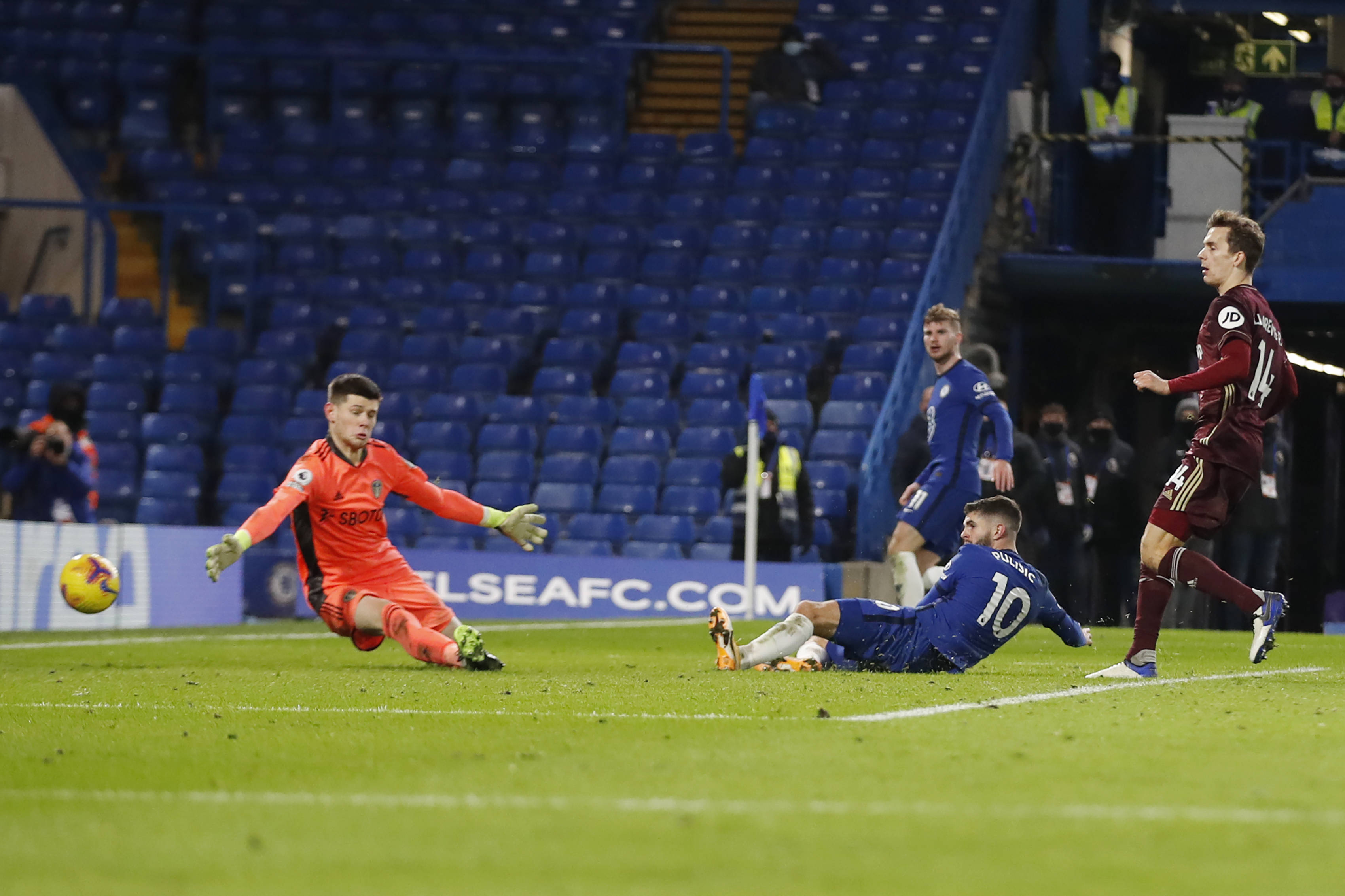 卡扎能够迅 卡扎能够迅